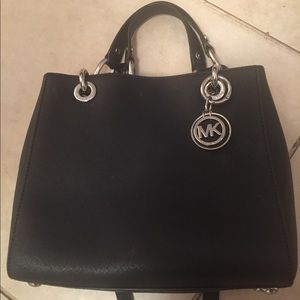 MK tote